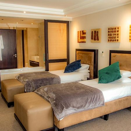 Urban Chic Boutique Hotel & Cafe Κέιπ Τάουν Εξωτερικό φωτογραφία