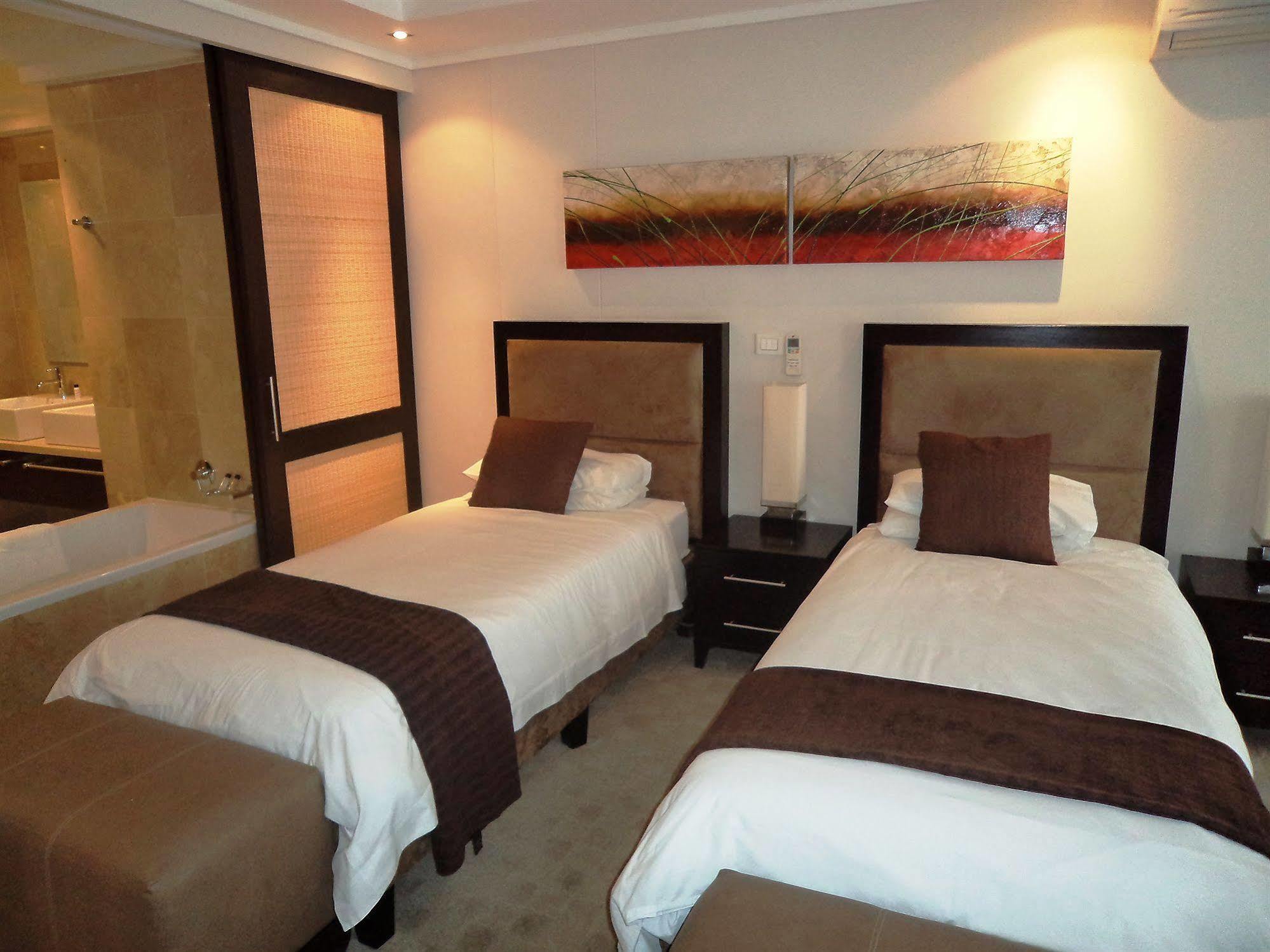Urban Chic Boutique Hotel & Cafe Κέιπ Τάουν Εξωτερικό φωτογραφία